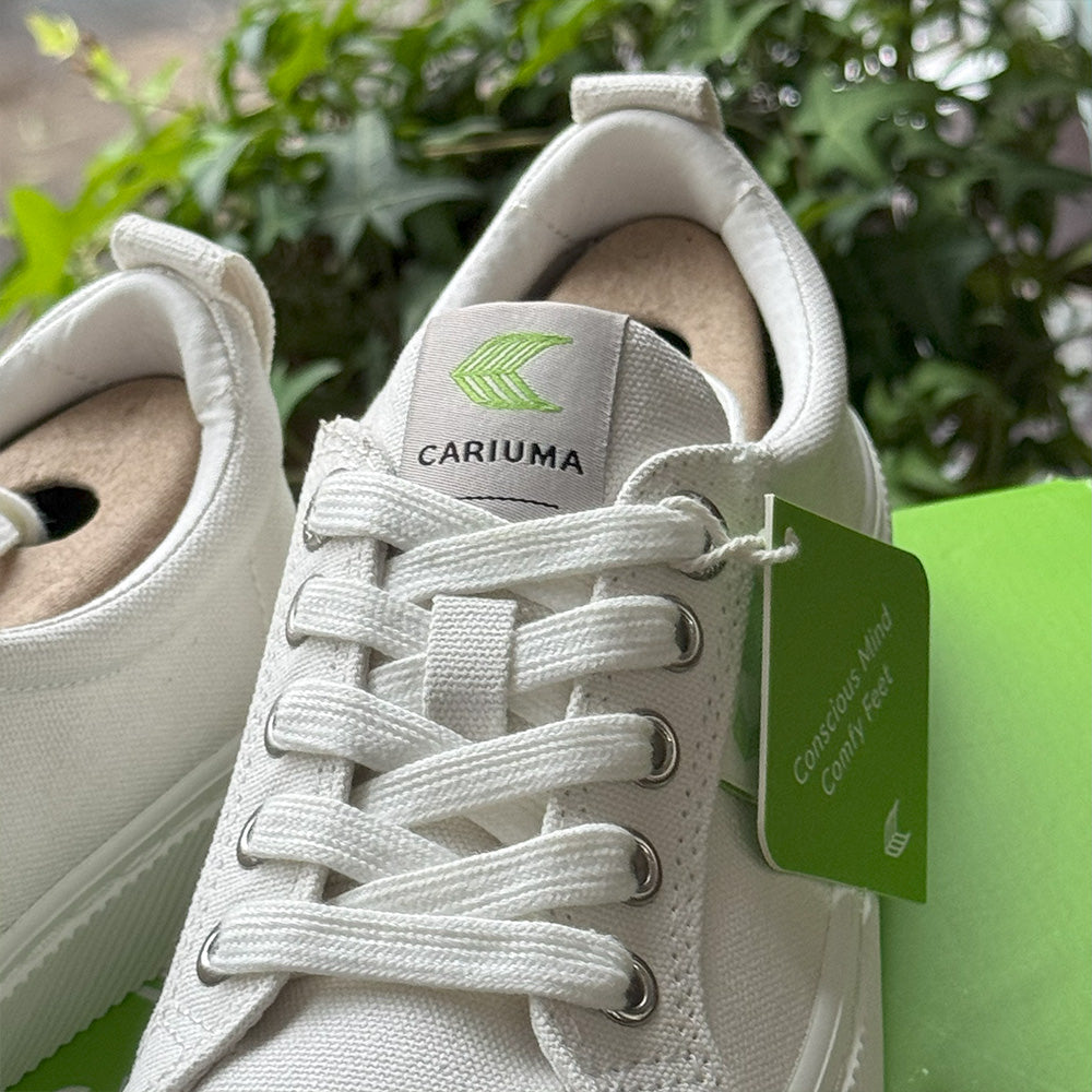CARIUMA OCA Low Suede Vintage White