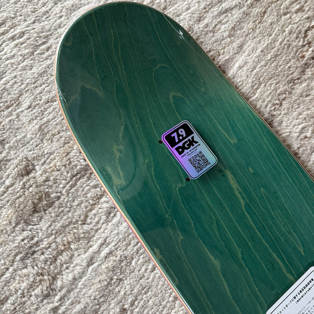 DGK RUN SKATE CHILL 7.9