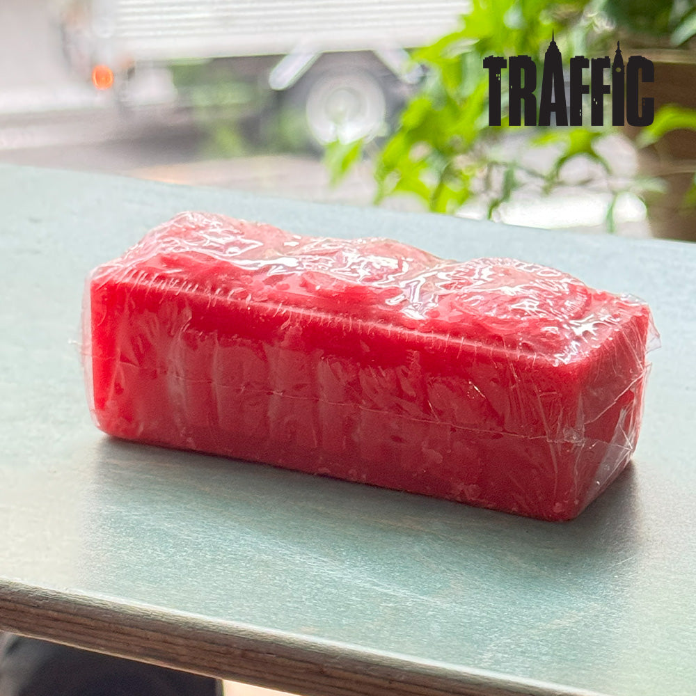 Traffic skateboardind Wax Light 　トラフィック ワックス ライト