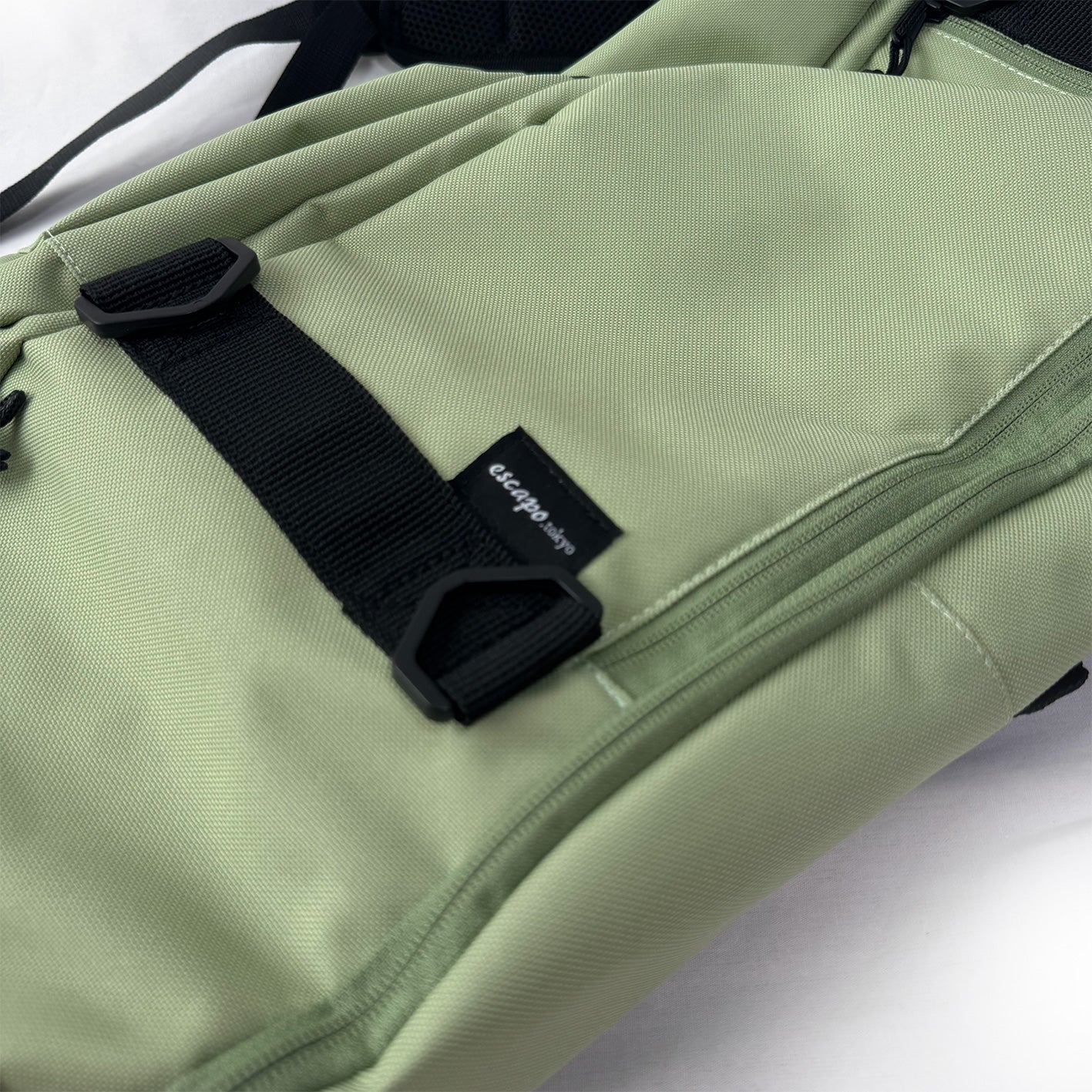 escapo skatebag e21_Pistachio × Almond Milk エスカポ スケートバッグ
