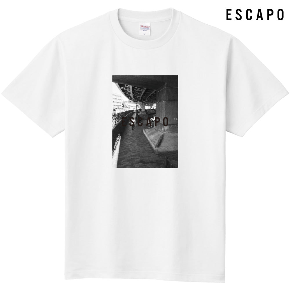 ESCAPO SKATE SPOT PHOTO Tee No.1
