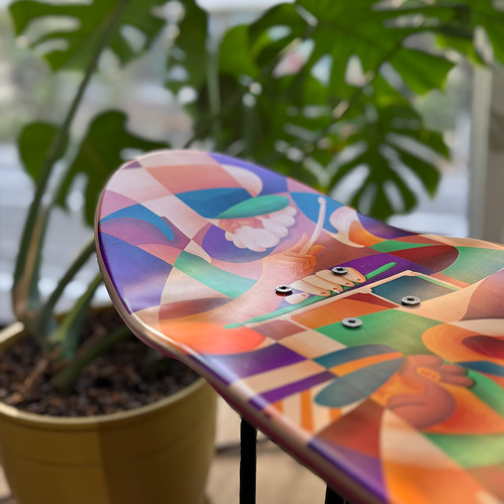 ESCAPO × Gravityfree 　Original Art Deck Stool　